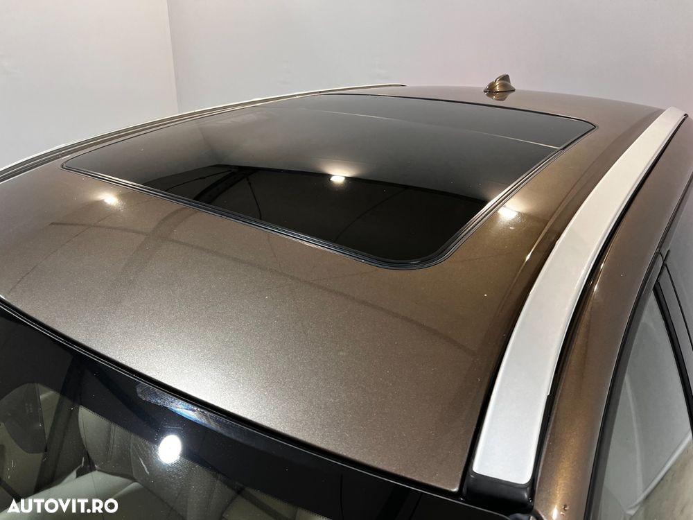 Volvo XC 60 D4AWD Momentum - 10