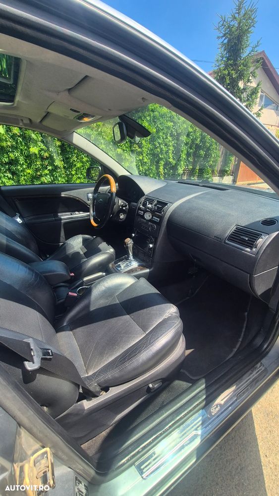 Ford Mondeo 2.0 TDCI Aut. Ghia X - 11