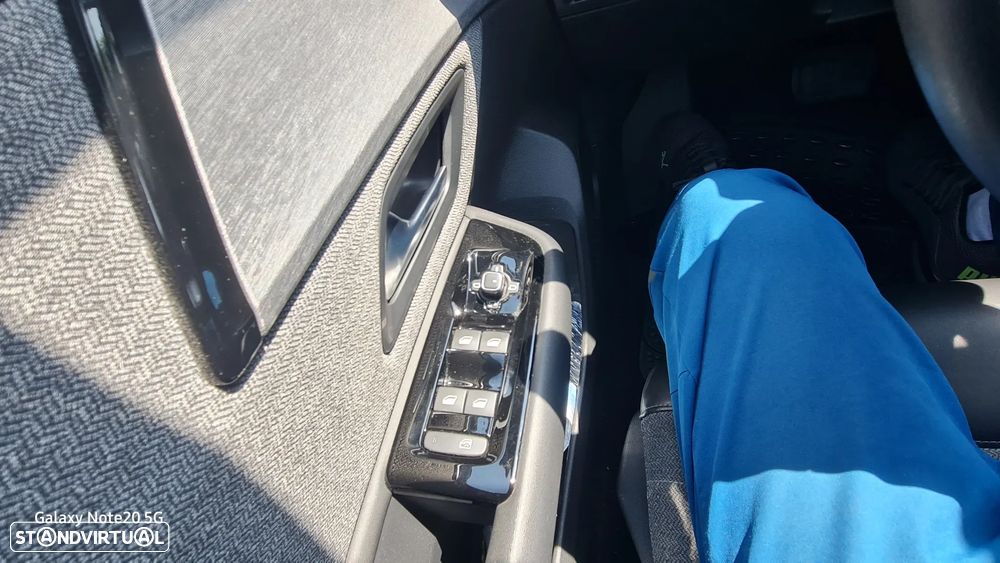 Citroën C5 X PureTech 130 S&S EAT8 SHINE - 11