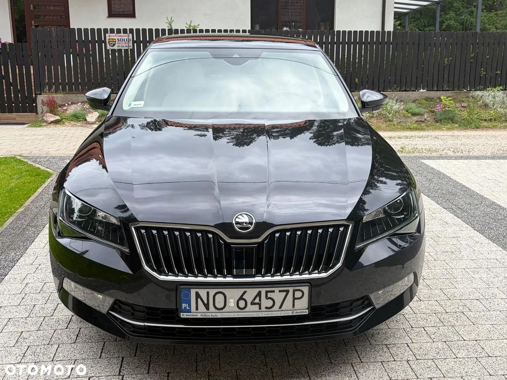 Skoda Superb 1.8 TSI L&K DSG - 2
