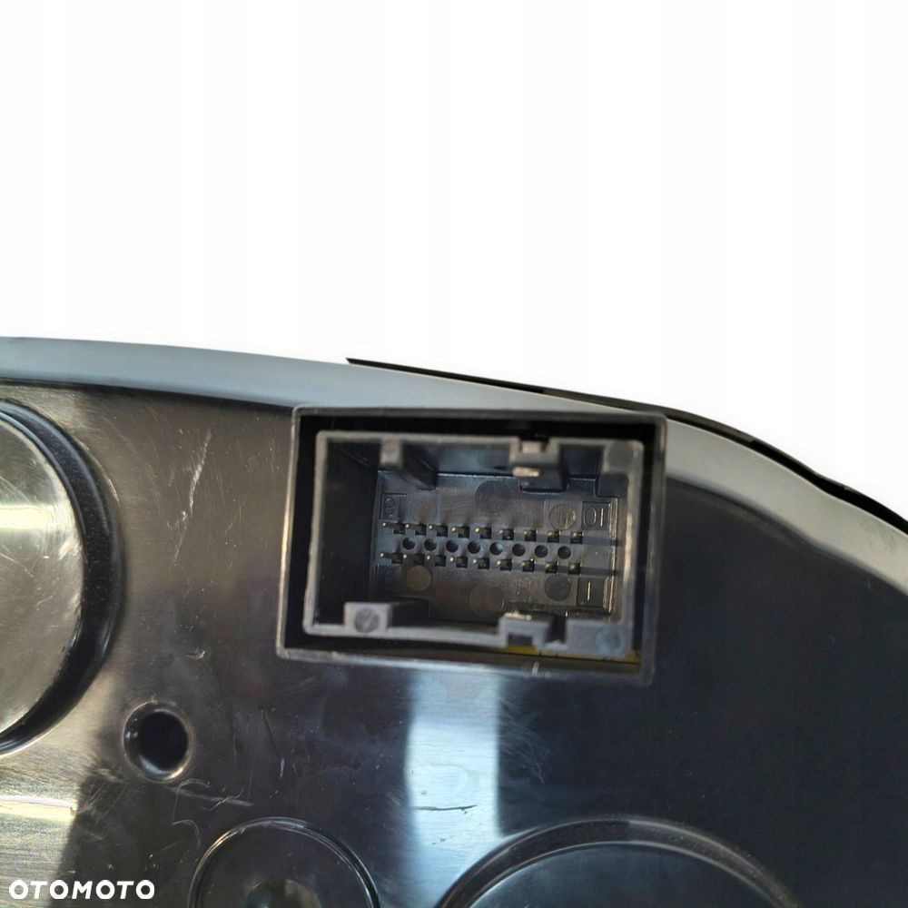 LICZNIK ZEGARY 5080401 Lancia Delta III 1.6 1.9 2.0 M-JET Diesel 218 968km - 8