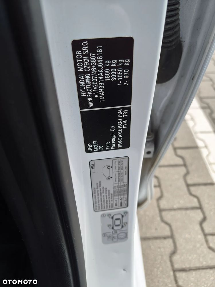 Hyundai i30 1.4 GO Plus - 15