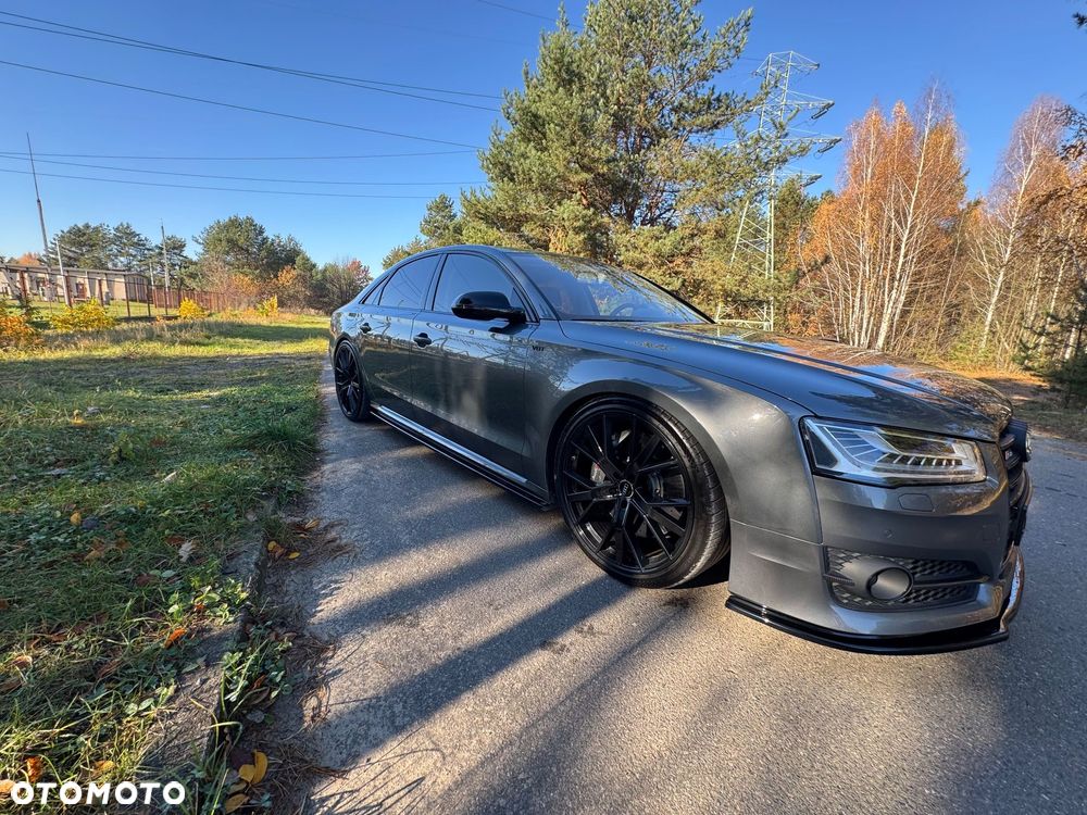 Audi S8 Plus 4.0 TFSI Quattro - 15