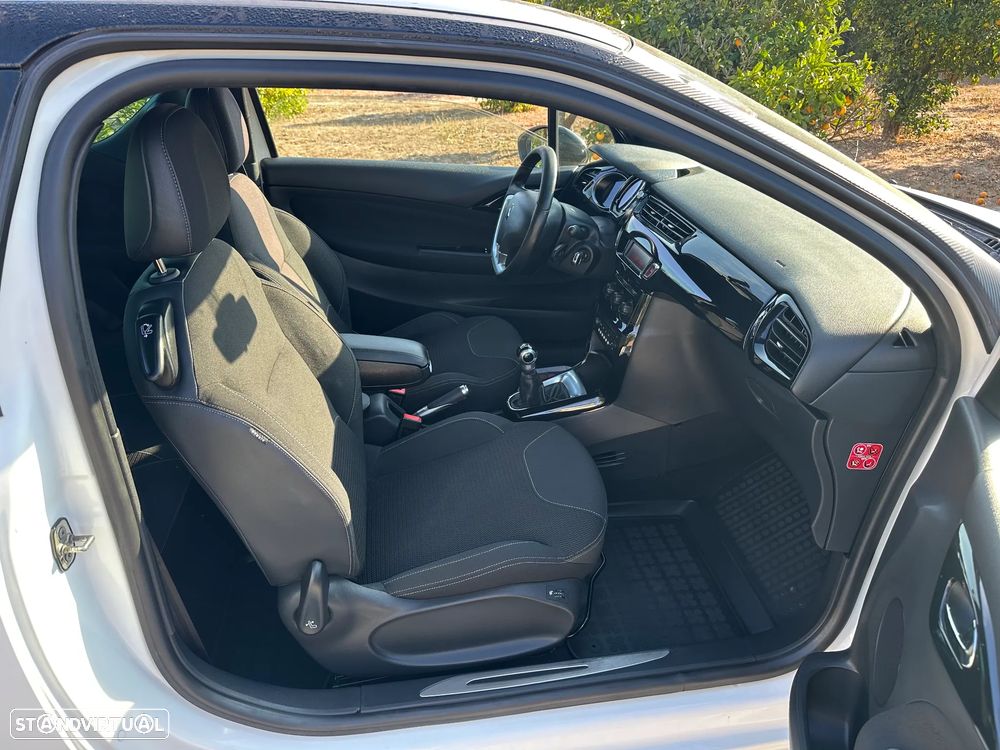 Citroën DS3 1.6 e-HDi So Chic - 30