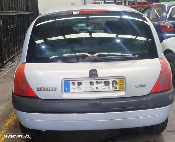 Para Peças Renault Clio Ii (Bb0/1/2_, Cb0/1/2_) - 2