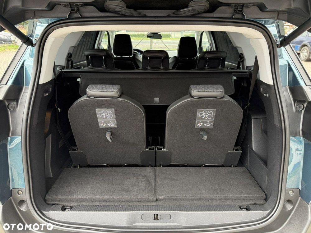 Peugeot 5008 BlueHDI 130 Allure - 27