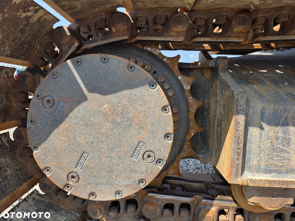 Doosan DX 225 LC-7, 2022 ROK, 2700 MTH - 23