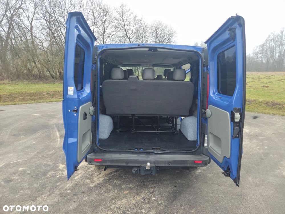 Opel Vivaro - 20