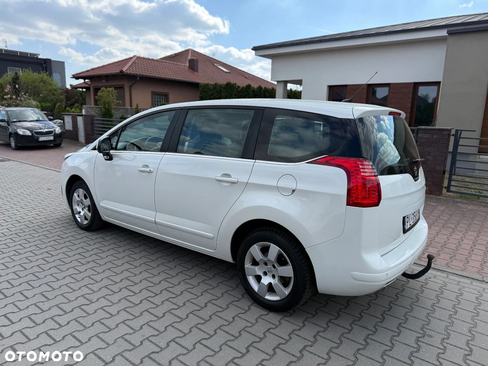 Peugeot 5008 - 4