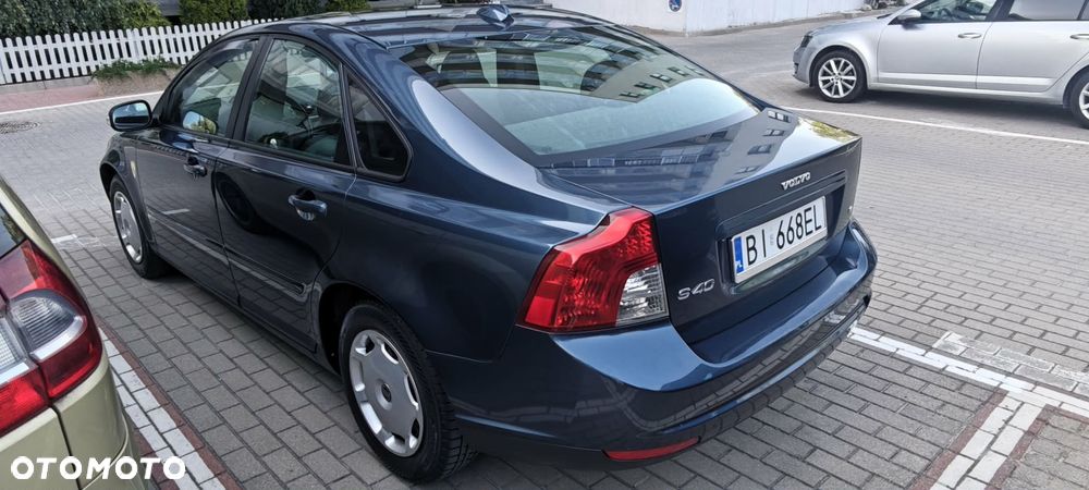Volvo S40 - 4