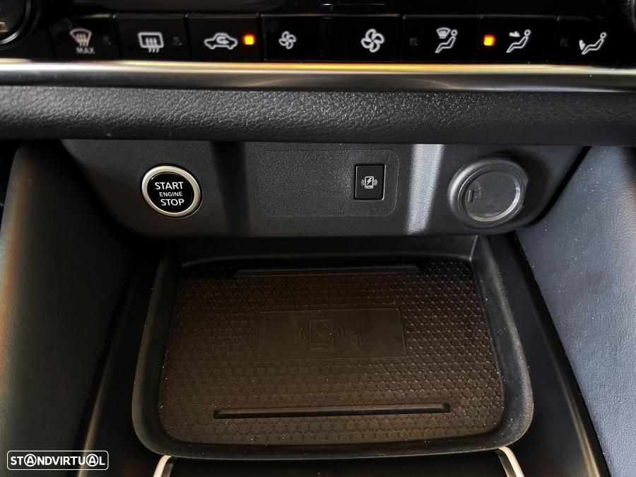Nissan Qashqai 1.3 DIG-T N-Connecta LED+SKY - 17