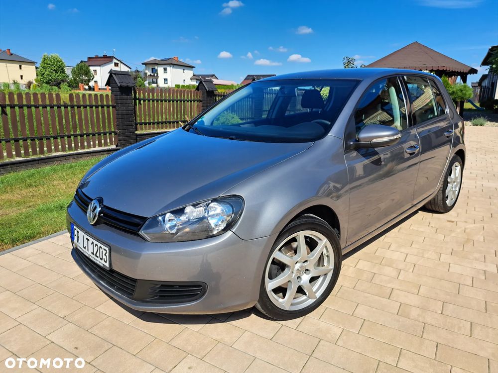 Volkswagen Golf 1.6 TDI DPF Style - 1