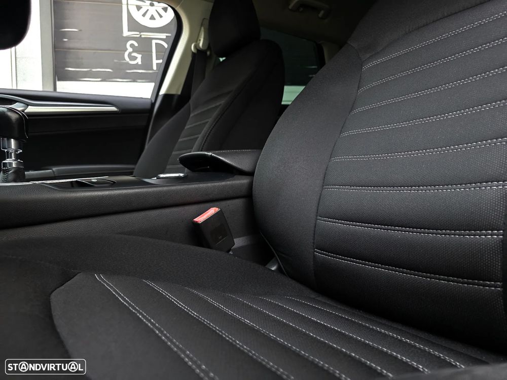 Ford Mondeo SW 1.5 TDCi Business Plus ECOnetic - 51