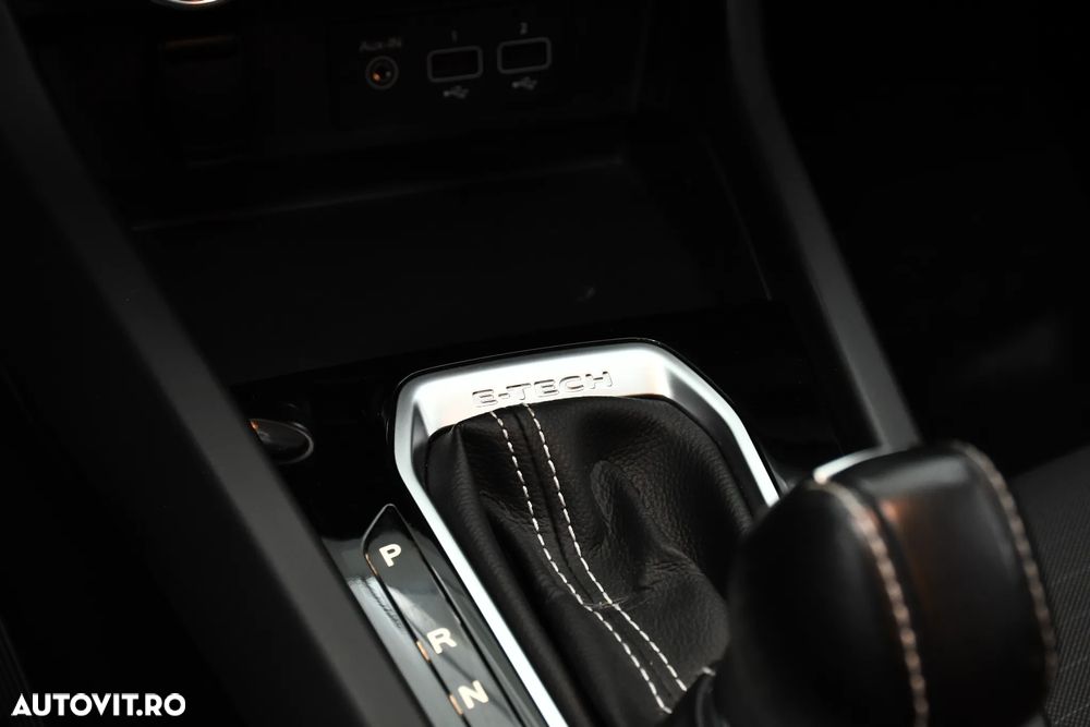 Renault Arkana E-TECH 145 Techno - 17
