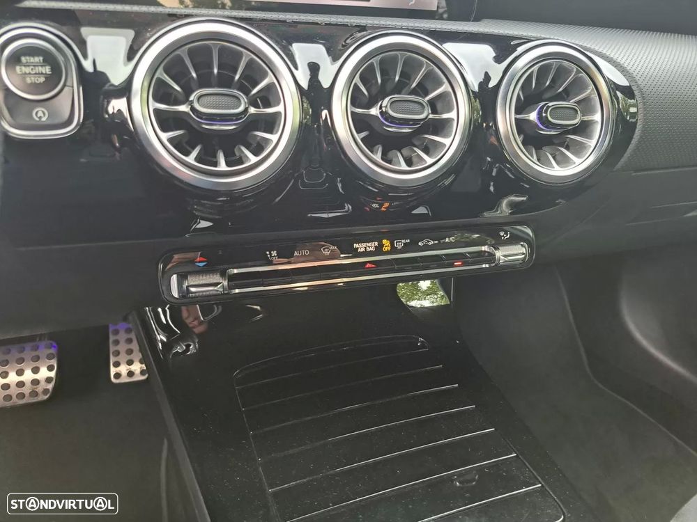 Mercedes-Benz A 180 Limousine d AMG Line Aut. - 12