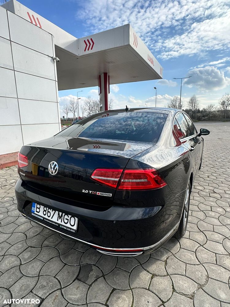 Volkswagen Passat 2.0 TDI DSG Highline - 14