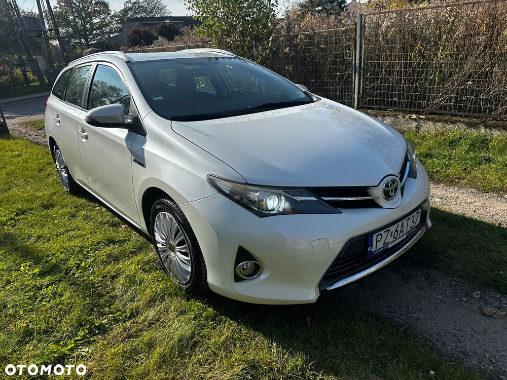 Toyota Auris 1.8 HSD Luna - 8