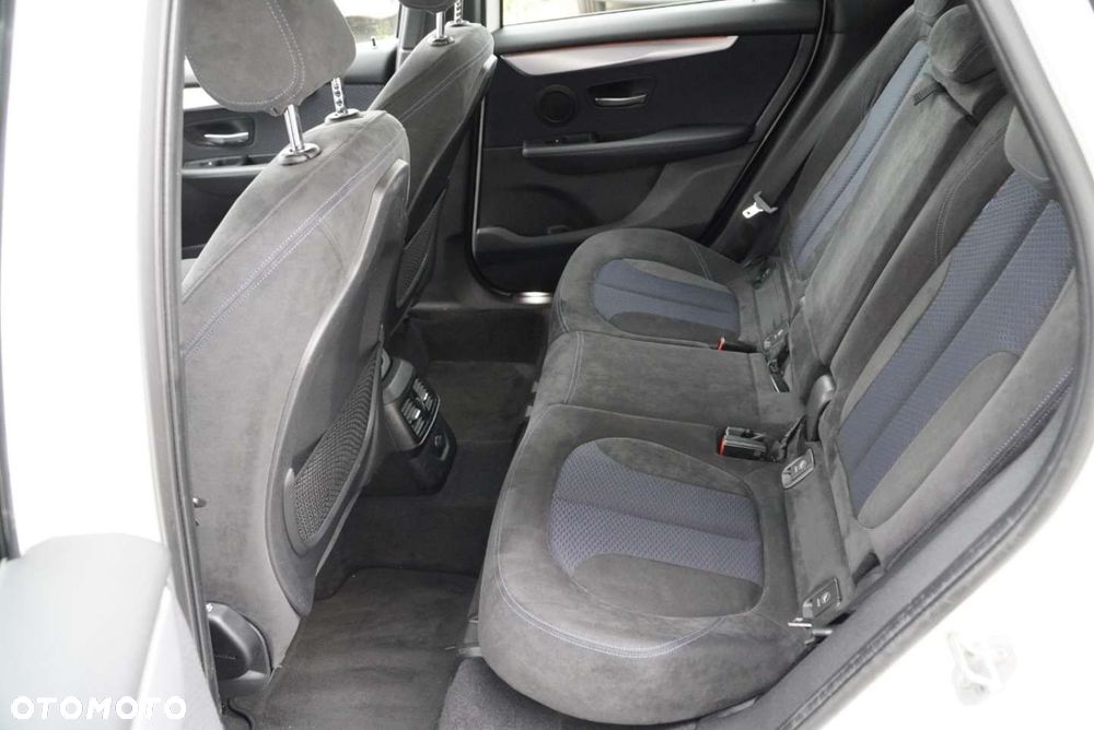 BMW Seria 2 220d xDrive Sport-Aut M Sport - 8