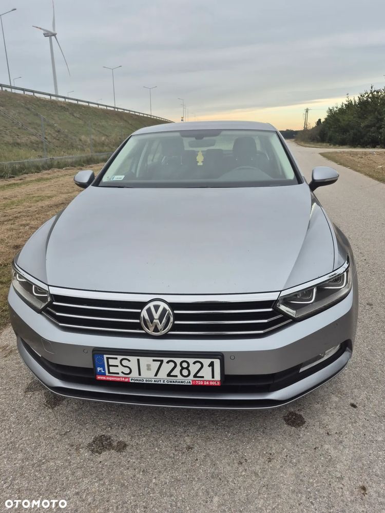 Volkswagen Passat 2.0 TDI BMT Trendline - 3