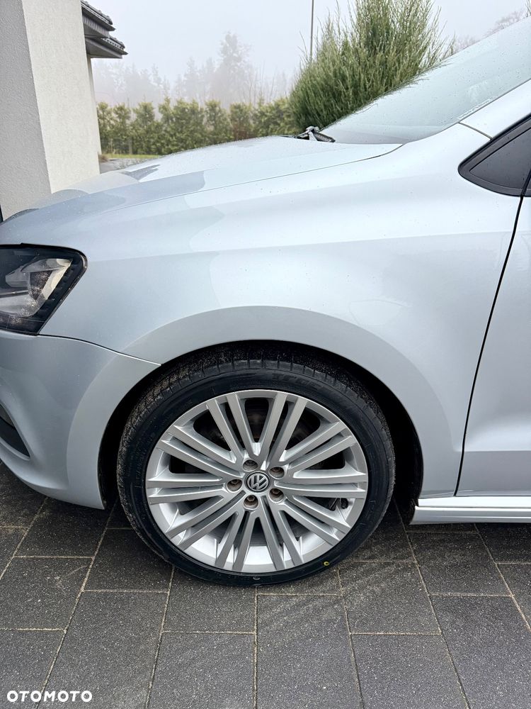 Volkswagen Polo - 30