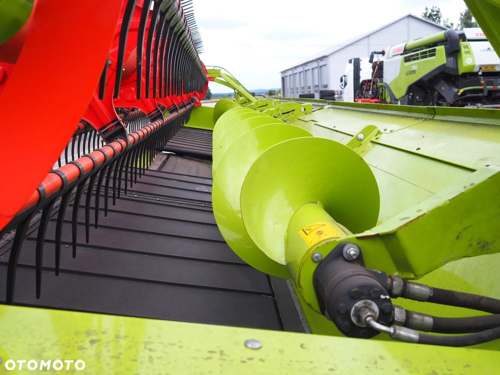 Claas Convio Flex 930 - 13