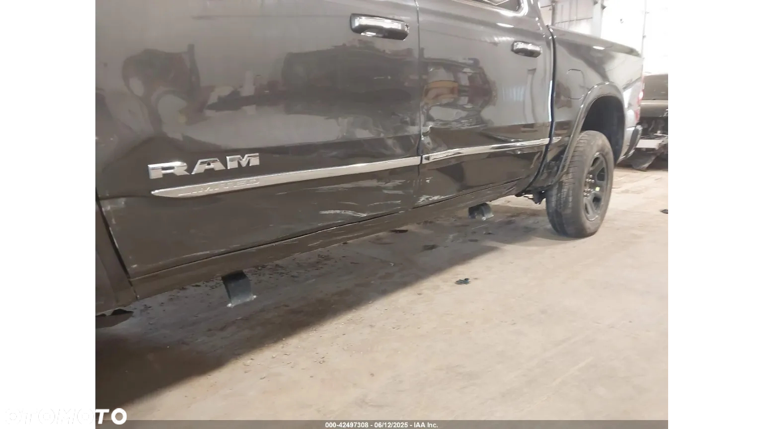 RAM 1500 Crew Cab Limited - 12