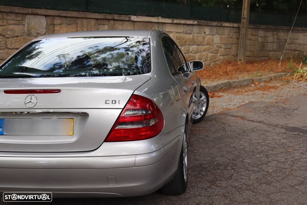 Mercedes-Benz E 200 CDI Auto Classic - 17