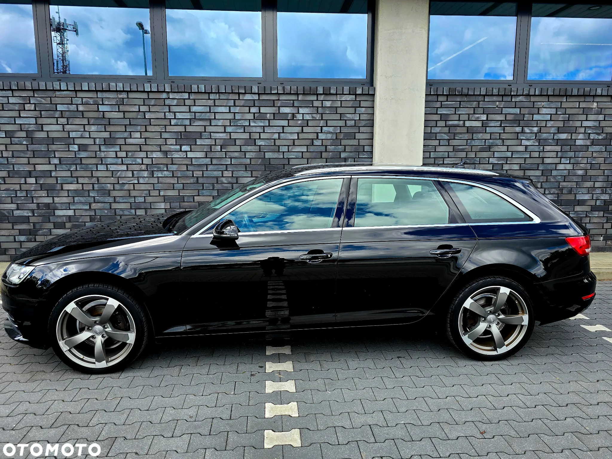 Audi A4 Avant 2.0 TFSI ultra - 24