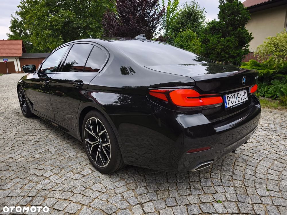 BMW Seria 5 520d M Sport Edition - 3