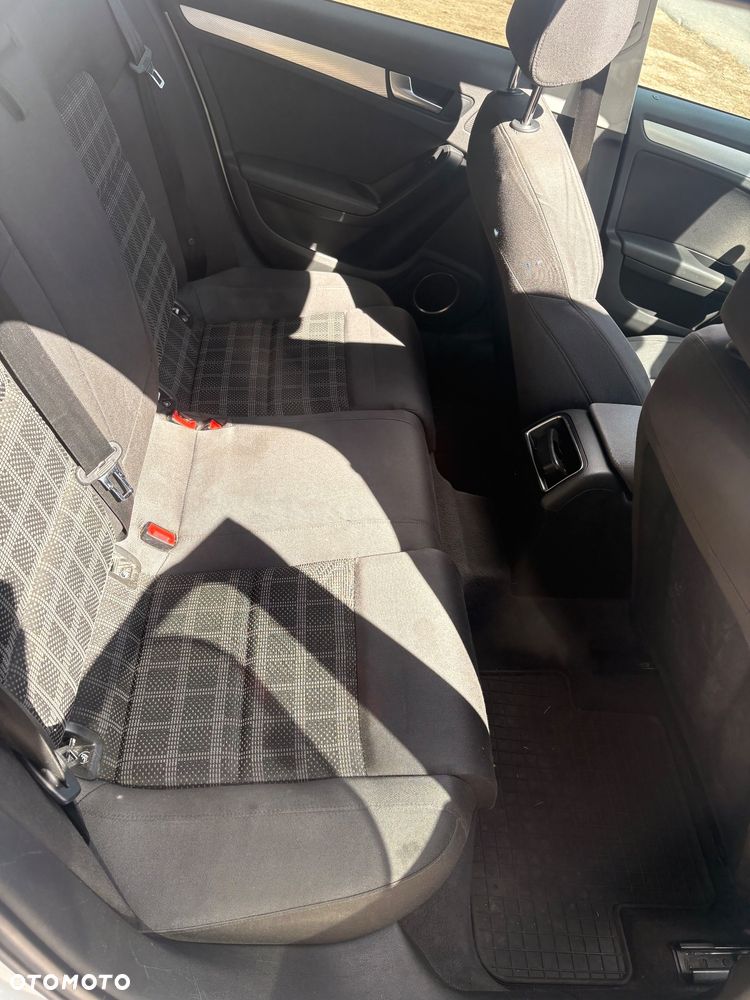 Audi A4 Avant 2.0 TDI - 21