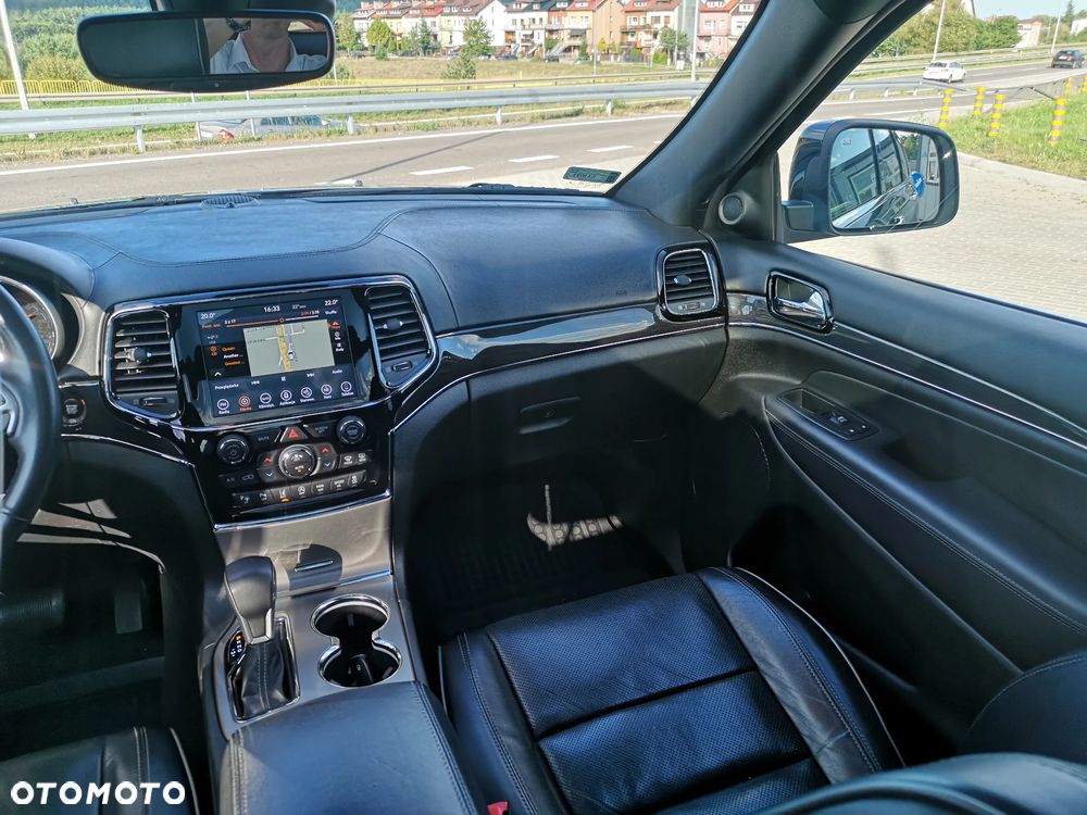 Jeep Grand Cherokee 3.0 CRD Overland - 32