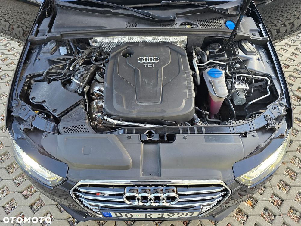 Audi A4 Avant 2.0 TDI ultra - 33