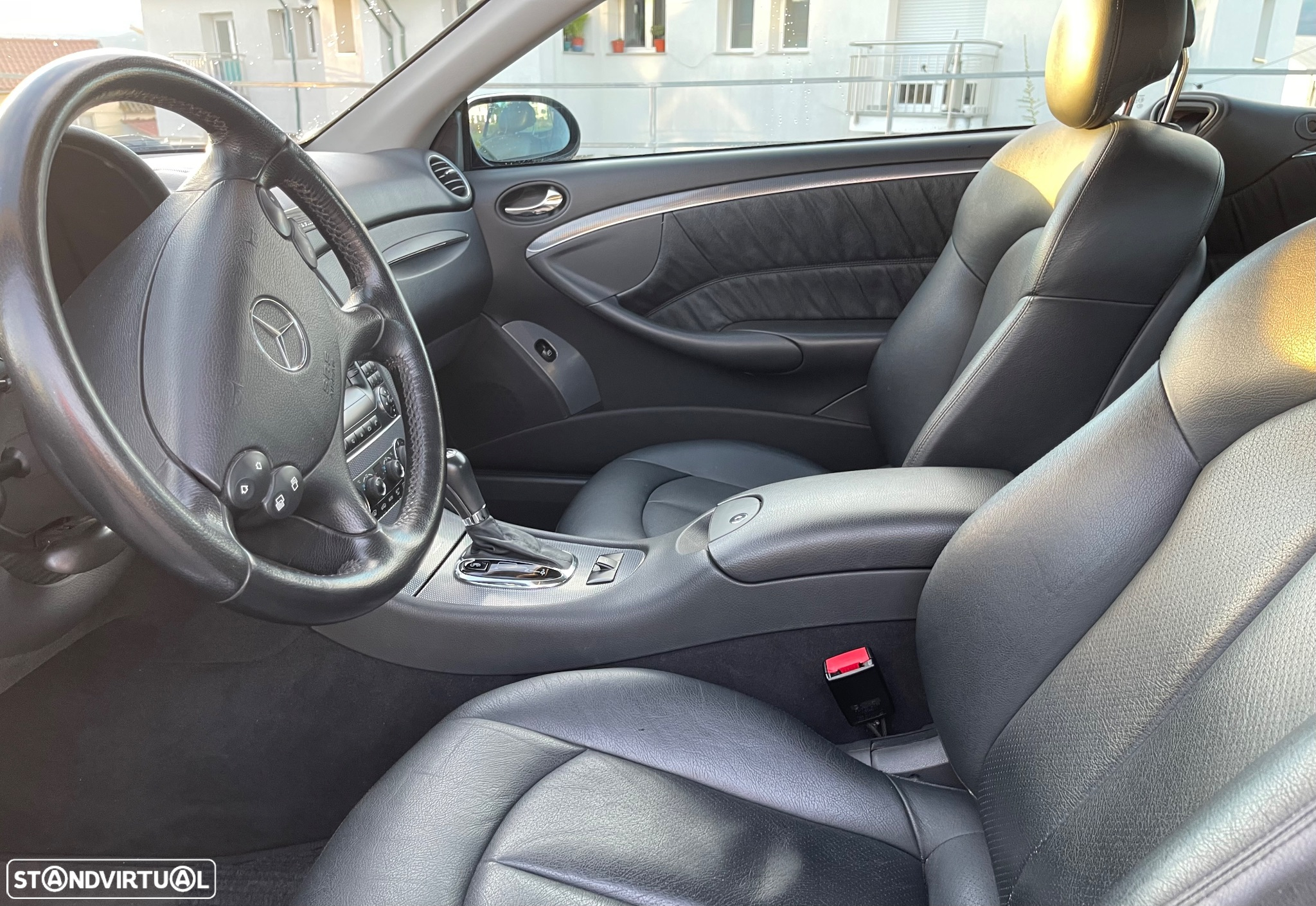 Mercedes-Benz CLK 200 Cabrio Kompressor Auto Avantgarde - 40