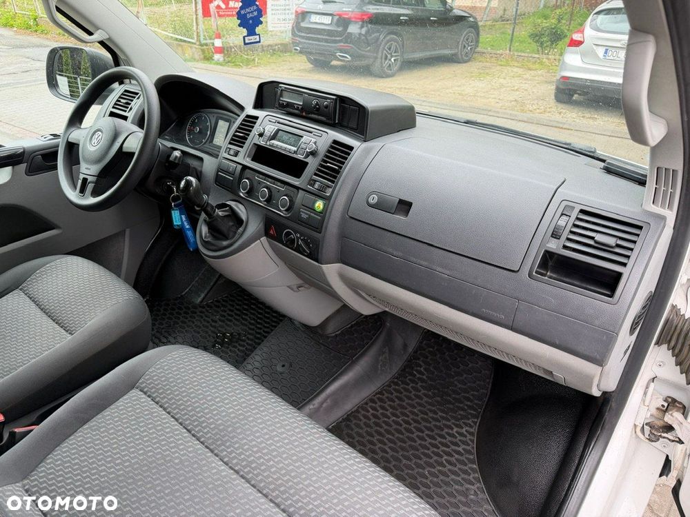 Volkswagen Transporter - 15