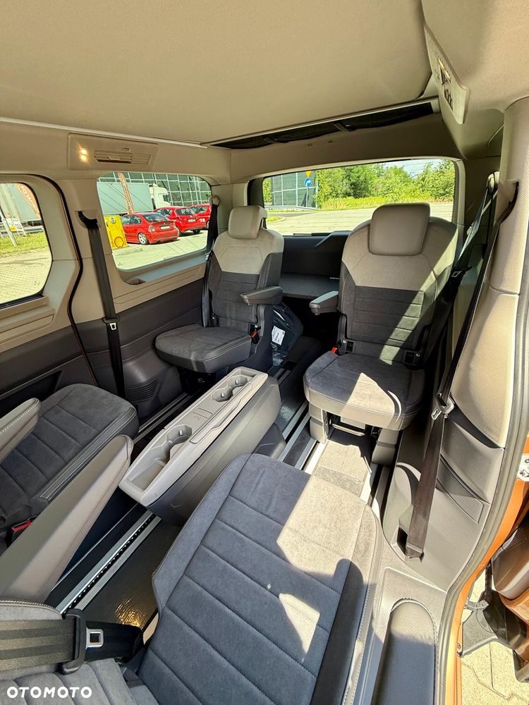 Volkswagen California - 33