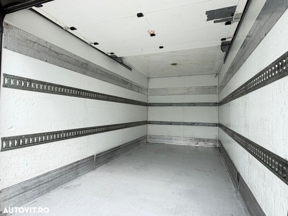 Iveco Daily 3.0 D BOX 8 EUROPALETI LIFT SPATE - 15
