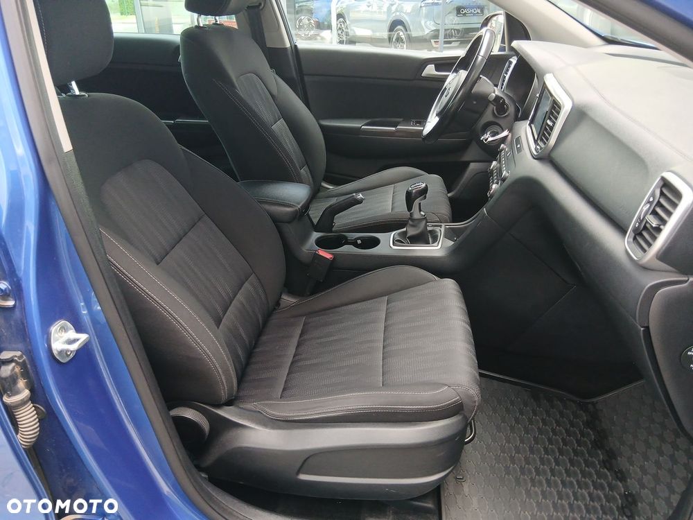 Kia Sportage 1.6 GDI M 2WD - 24