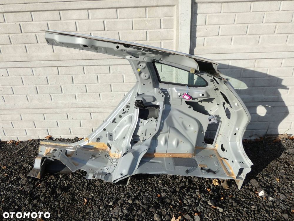 VOLVO V60 ĆWIARTKA BŁOTNIKA PRAWY PRAWA TYŁ TYLNY 477-46 - 2