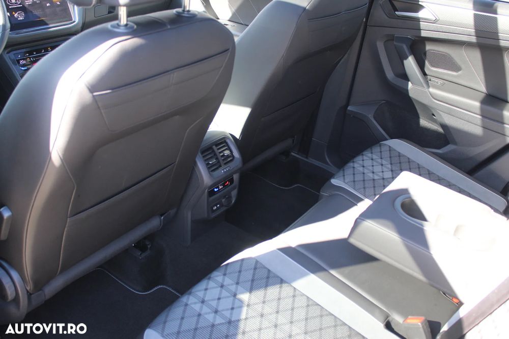 Volkswagen Tiguan 1.4 eHybrid OPF DSG R-Line - 18