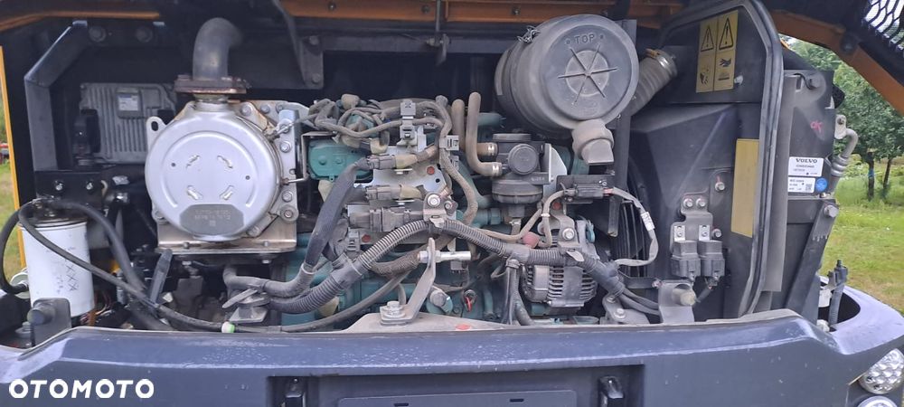 Volvo EW60E - 12