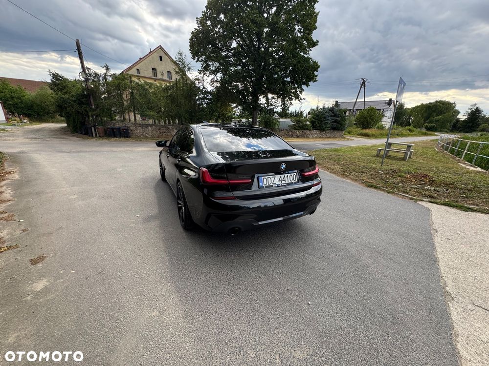 BMW Seria 3 320d mHEV M Sport - 18