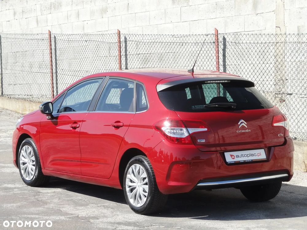 Citroën C4 e-HDi 115 ETG6 Exclusive - 10
