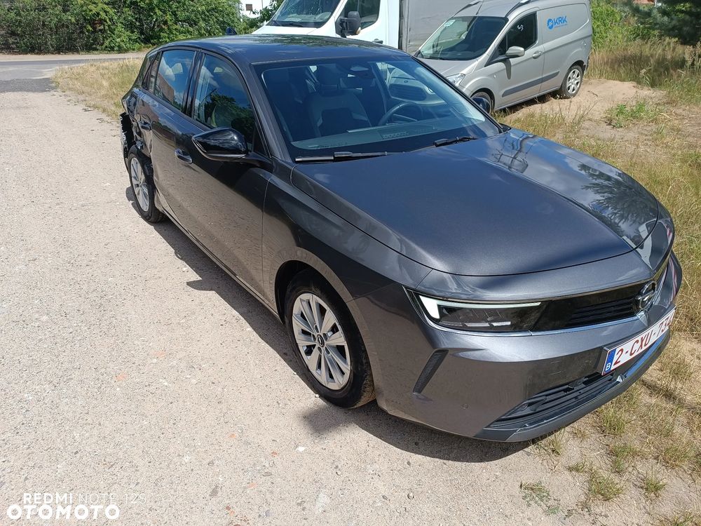 Opel Astra 1.2 T Edition S&S - 4