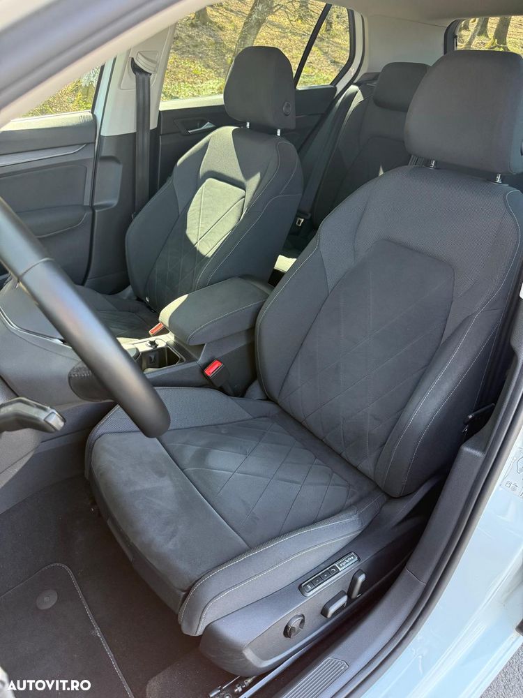 Volkswagen Golf 1.5 TSI ACT Style - 11