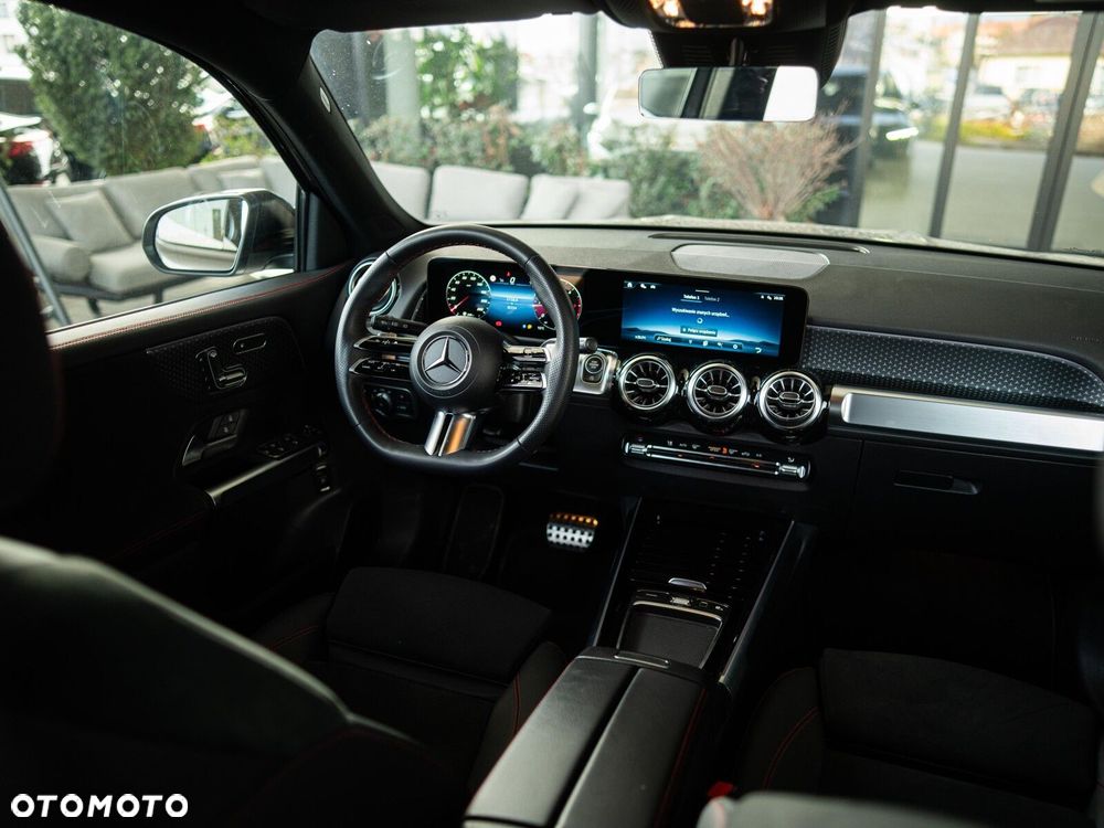 Mercedes-Benz GLB 220 d 4-Matic AMG Line 8G-DCT - 17