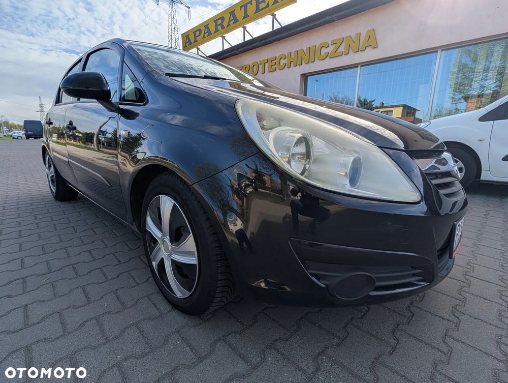 Opel Corsa 1.4 16V - 13