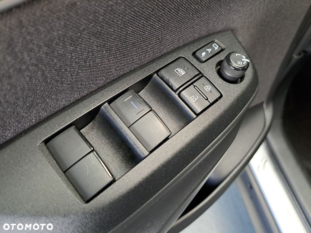 Toyota Yaris Cross Hybrid 1.5 Executive 4x4 - 36