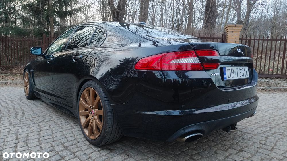 Jaguar XF 3.0 V6 D Portfolio - 6