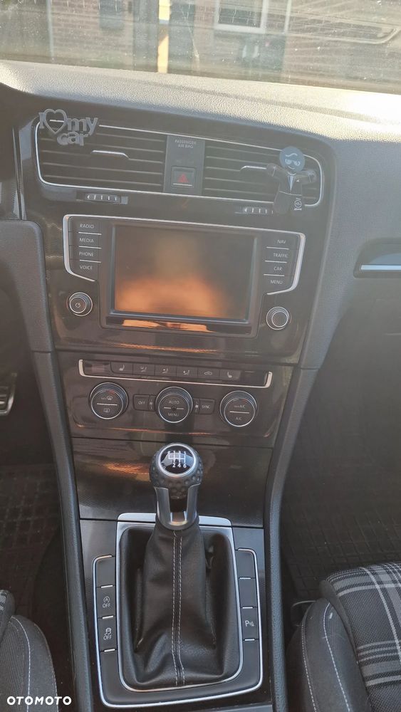 Volkswagen Golf VII 2.0 TDI BMT GTD - 19