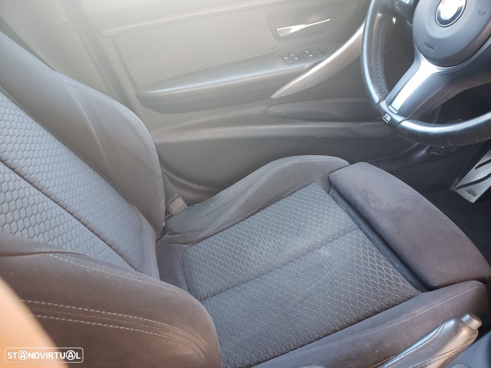 BMW 320 Gran Turismo d Auto Pack M - 6